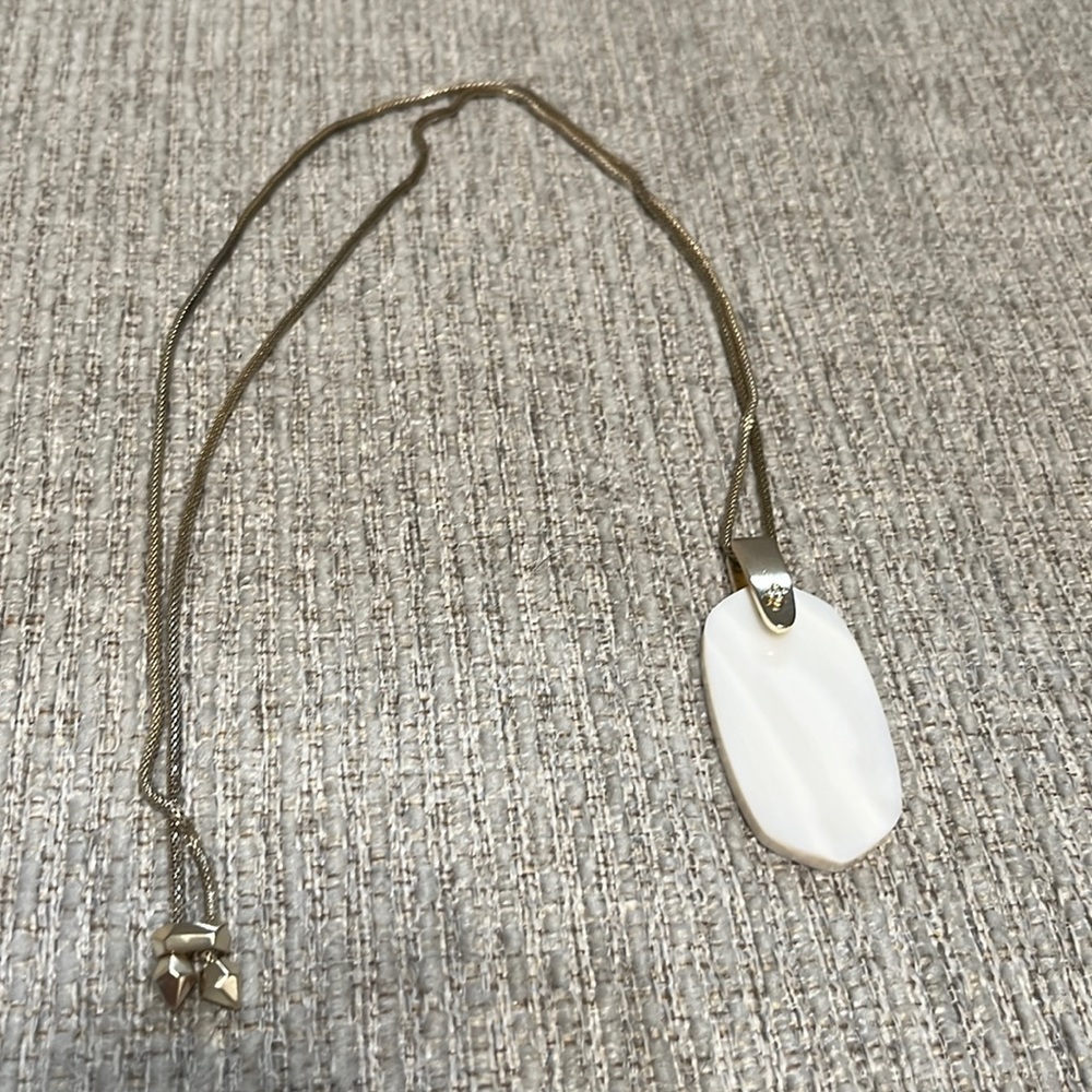 Kendra Scott Inez silver and white pendent necklace